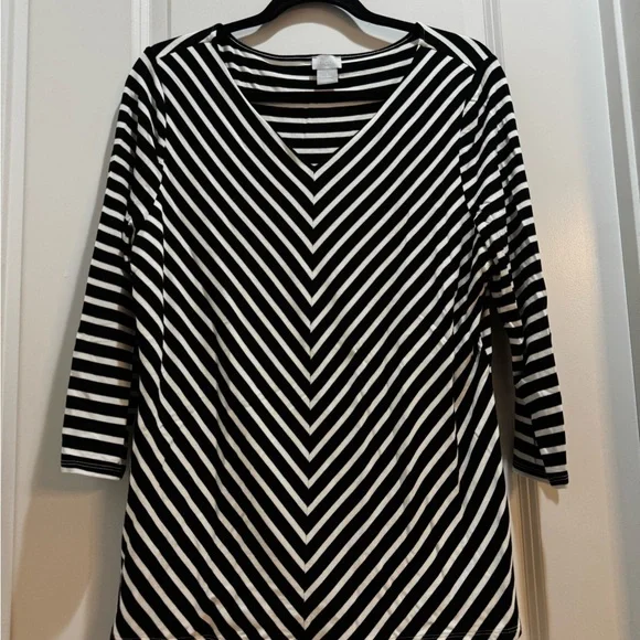 Chico’s Black/white Chevron Stripes V-Neck 3/4 Sleeve Sz2(L) Armpit To Armpit20” - Picture 3 of 7